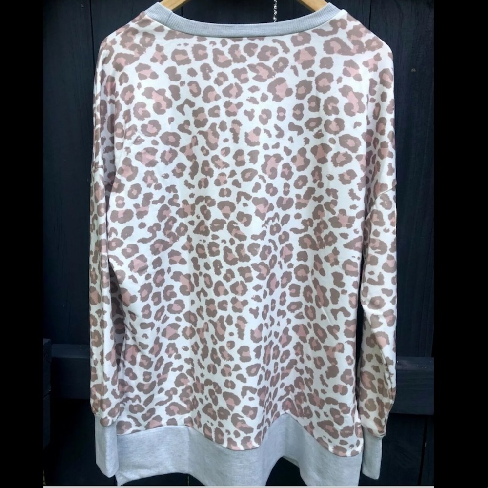 Shein Leopard Print Split Hem Drop Shoulder Top Sm - image 2